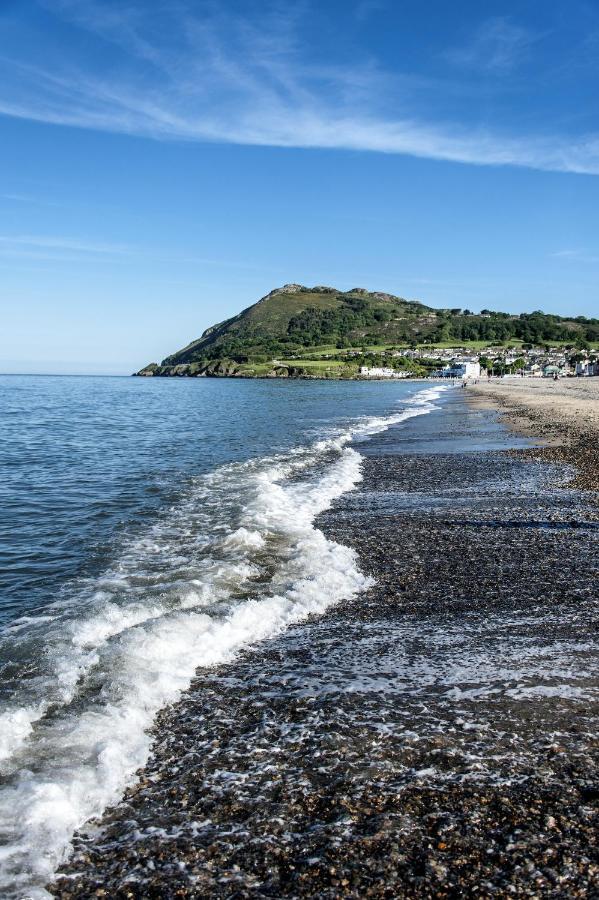 The Martello 2* Bray